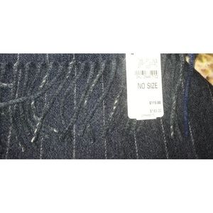 Beautiful 100% cashmere scarf